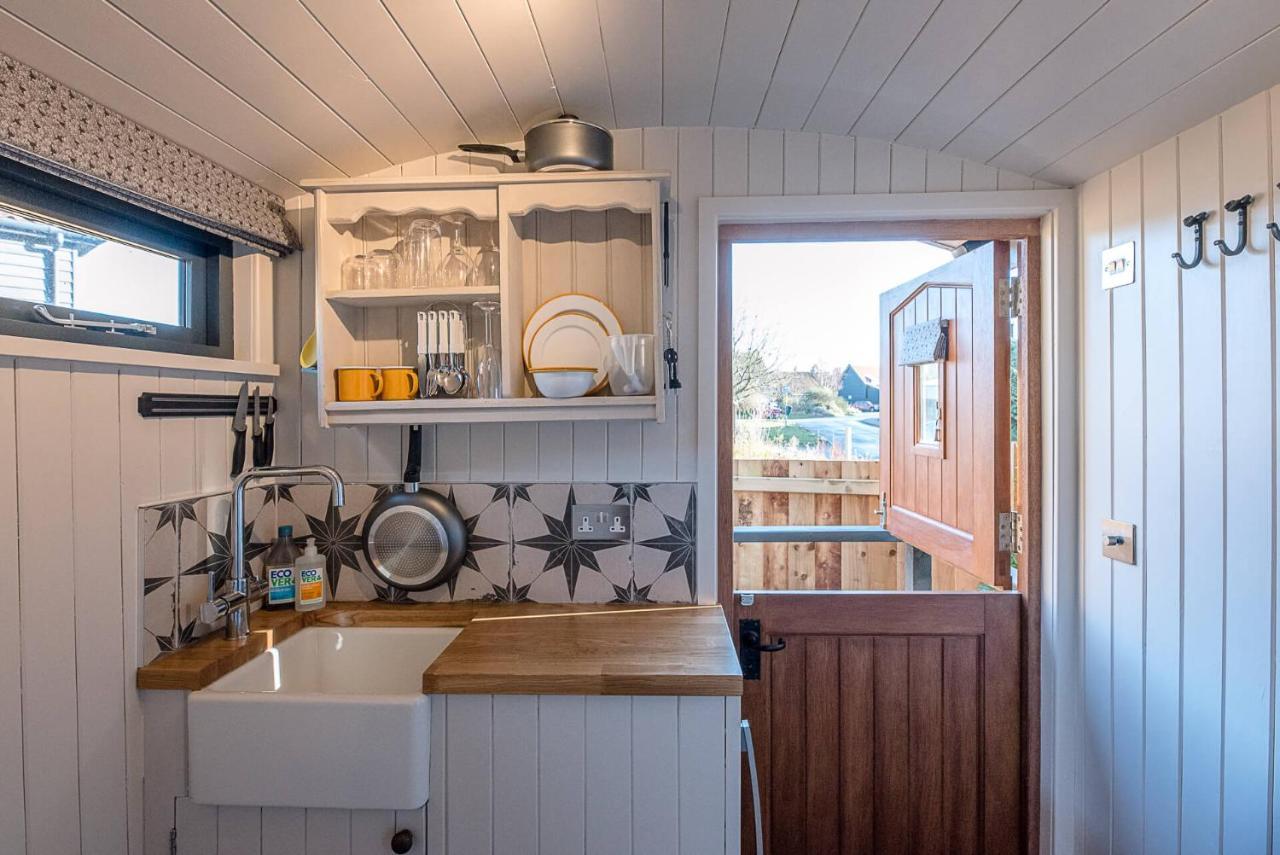 Bo Peep Shepherds Hut, Thorpeness Leiston Exteriör bild